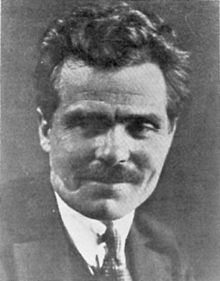 220px-Makhno_1925.jpg