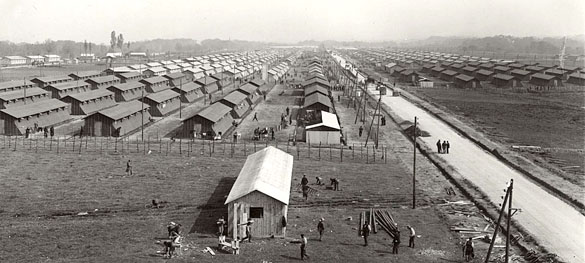 1303156638_camp-de-gurs-vue-generale-1940.jpg