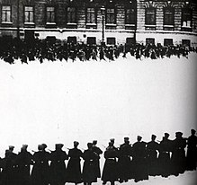 220px-BloodySunday1905.jpg